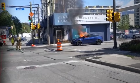 tesla-model-y-fire-video-vancouver