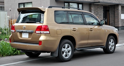 Toyota_Land_Cruiser_200_002