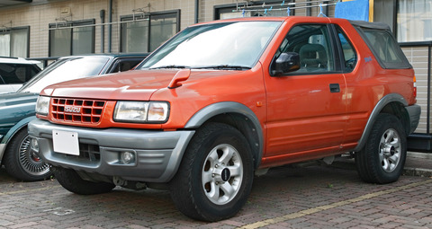 Isuzu_Mu_001