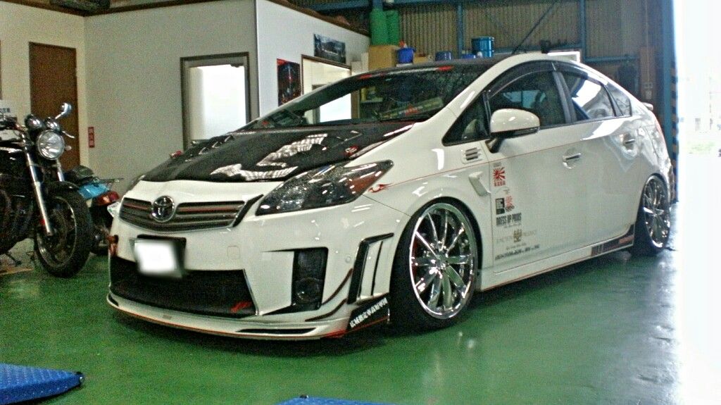 ダサい改造をこれでもかってくらいやってるくっそダサい車見つけたｗｗｗｗｗｗｗｗｗｗｗｗｗｗｗｗｗｗｗｗｗｗｗｗｗｗｗｗｗ くるまにあ速報