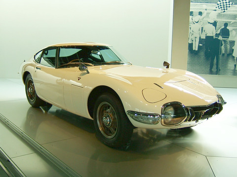 TOYOTA_2000GT