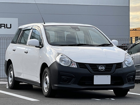 Nissan_AD_DX_2WD_(5BF-VY12)