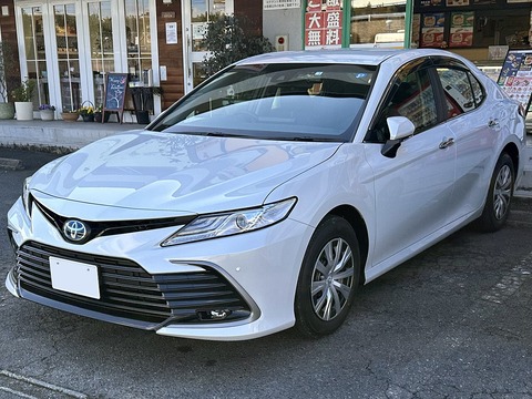 【悲報】マッチングアプリでカムリ女子とマッチしたワイ、車高調の沼に誘おうとして無事死亡ｗｗｗｗｗ