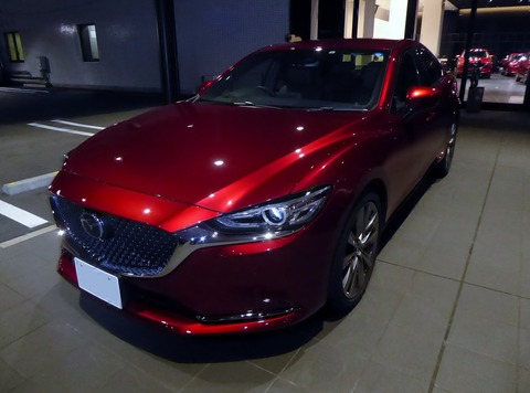 6BA-GJ5FP)_at_night_front