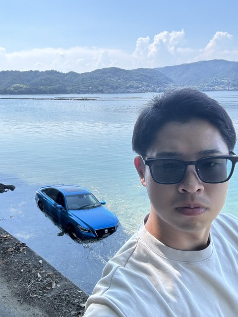 GVAgov4awAAA-gq