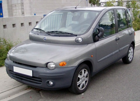 Fiat_Multipla_front_20080825