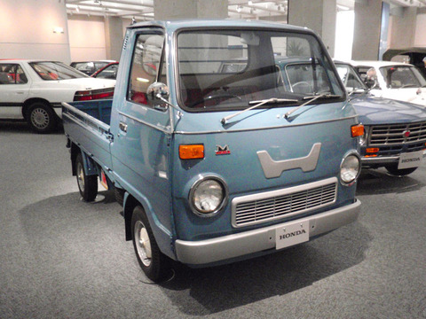 1024px-Honda-TN360