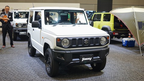 1920px-JMN18_Suzuki_Jimny_XG_JB64_1