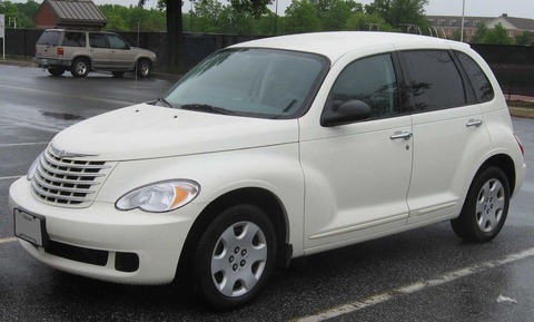 1920px-06-08_Chrysler_PT_Cruiser