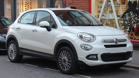 1920px-2017_Fiat_500X_POP_Star_Multiair_1.4_Front