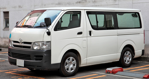 Toyota_Hiace_H200_505