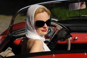 SD_Woman-Driving-Convertible-21-300x199