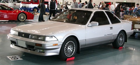 1280px-1988-1991_Toyota_Soarer