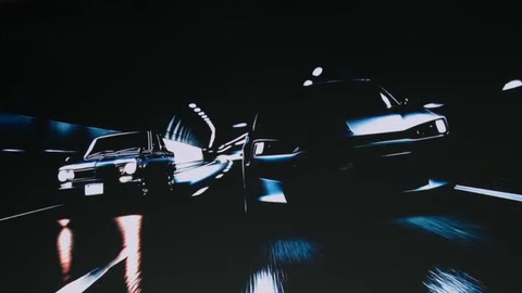 日産、新型「スカイライン」のティザー画像を世界初公開のサムネイル