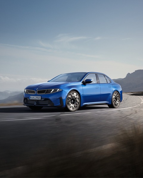 【速報】BMW新型3シリーズ発表されたけどデザインどう思う？