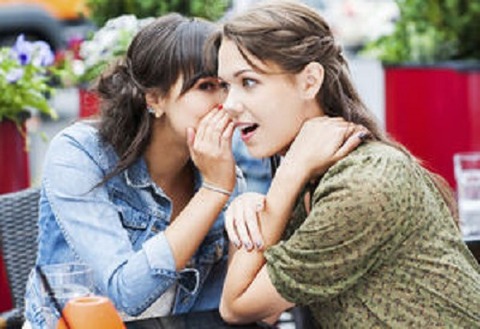 ただの愚痴や話を無理やり相談される友人。本当に疲れる…