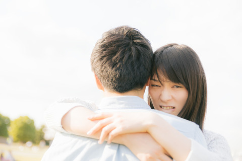 付き合い始めて3ヶ月の彼氏が、デートごとに同じ服を着てくる…