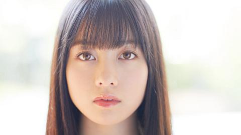 橋本環奈、今日俺展で可愛すぎるツンツン。