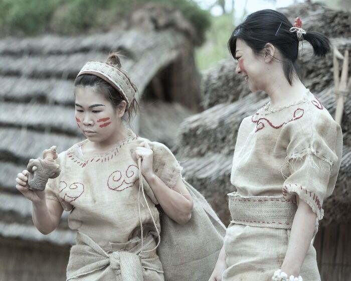 【画像】縄文時代の陽キャ女子さん、水着姿がえちえちだったｗｗｗｗｗｗｗ