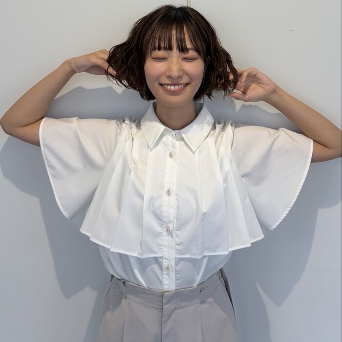【画像】気象予報士の今井春花さん、お○ぱいを隠してしまいブーイングにｗｗｗｗｗｗｗ