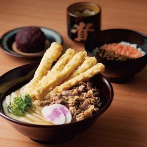 【グルメ】「資さんうどんって美味いの？」←これ・・・・