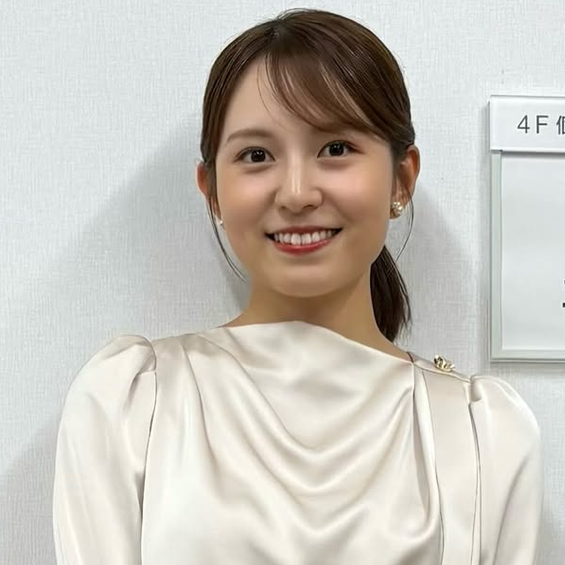 【GIF有】三山賀子アナ、お辞儀した勢いで胸チラしてしまうｗｗｗｗｗｗｗ