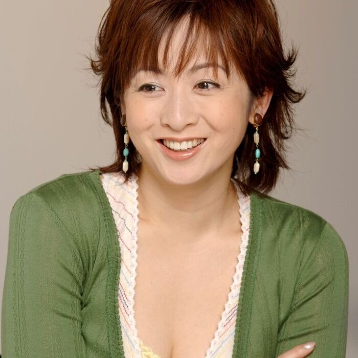 【画像】斉藤由貴さんの胸チラ、想像以上にガッツリ見えてる件ｗｗｗｗｗｗｗ