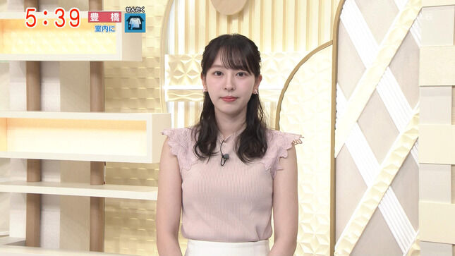 【画像】佐々木若葉アナ セクシーノースリーブ！！