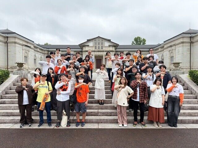 【画像】人気アイドルさんのバスツアー、運営が参加客を晒してしまうｗｗｗｗｗｗｗ