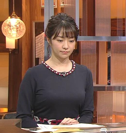 副島萌生のエロエロなブラ透け ２６１００５