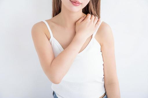 【画像】ラーメン屋のSNSに片乳丸出し女子が映り込んでバズるｗｗｗｗｗｗｗ