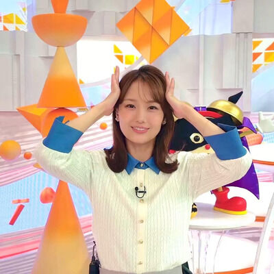 【画像】井上清華アナ ニットの胸を小刻みに振動させる！！【GIF動画あり】