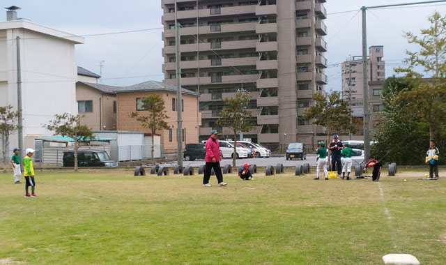 学童野球ティーバッティング2と守備体験