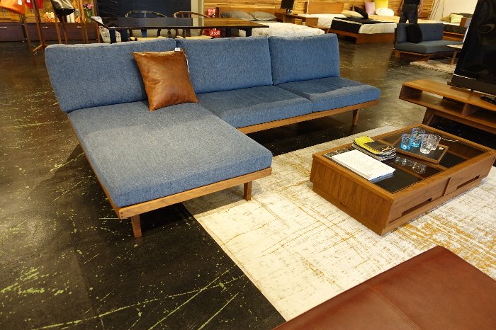 リビ充家族にお勧めのソファ】マスターウォール(MasterWaL)PORO SOFA 