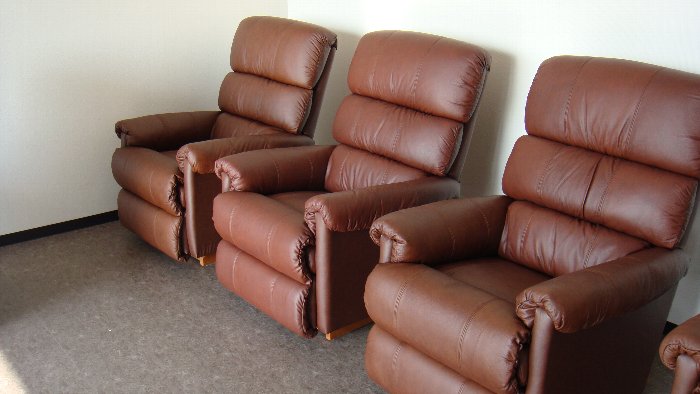 山口県徳山市にlazboyのリクライニングチェア La10t505を納品 住賓館 じゅうひんかん ブログ