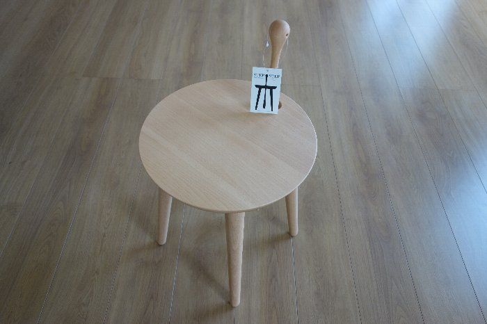 善通寺市に日進木工のSTEP STEPとFLOOR LAMPを納品 : 住賓館(じゅう