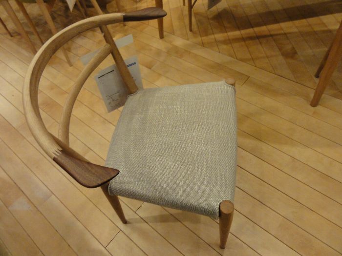 日進木工のWHITE WOODシリーズのダイニングチェアWOC-131 : 住賓館