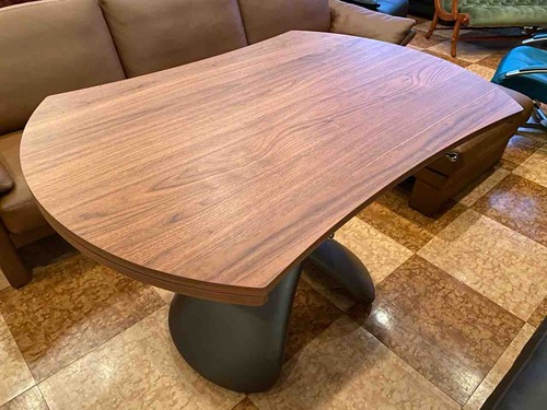 イタリア製　brevettato社　伸長式 リフティングテーブル　昇降式　池袋 style0089_img11.jpg