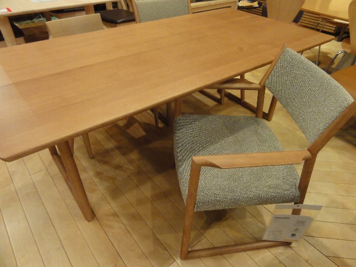 日進木工 SLOW LDチェア（SH390） 日進木工】 LDアームチェア(SH390