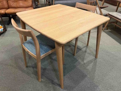 シラカワ・伸長式無垢テーブルST-R18334入荷 : 住賓館(じゅうひんかん
