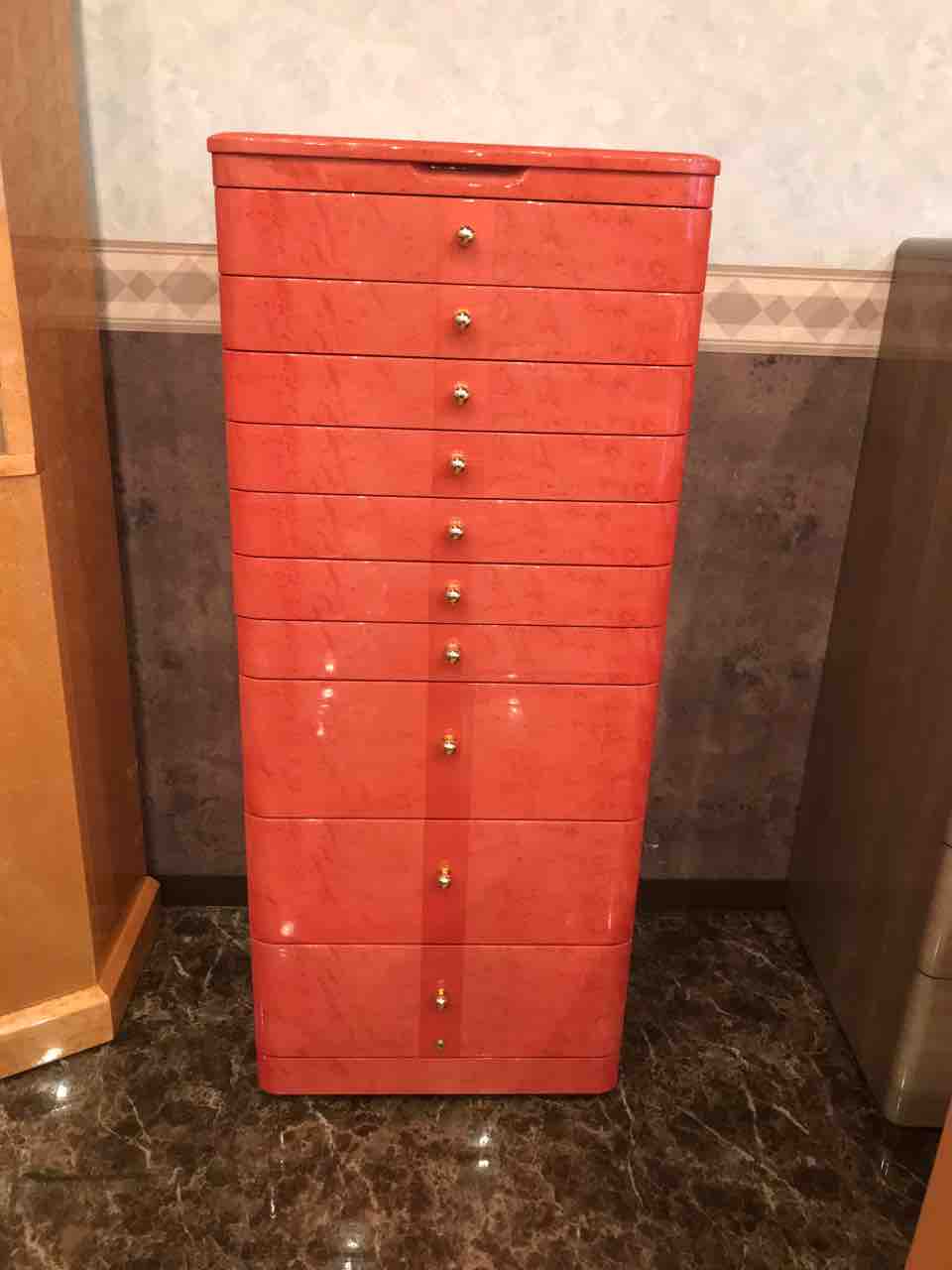 かわいいバーズアイメープルのジュエリーチェストが再入荷しました