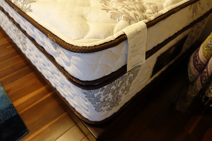 専用！サータ　Serta Superior day クイーン　 ワイドダブル 専用！サータ Serta Superior day クイーン ワイドダブル