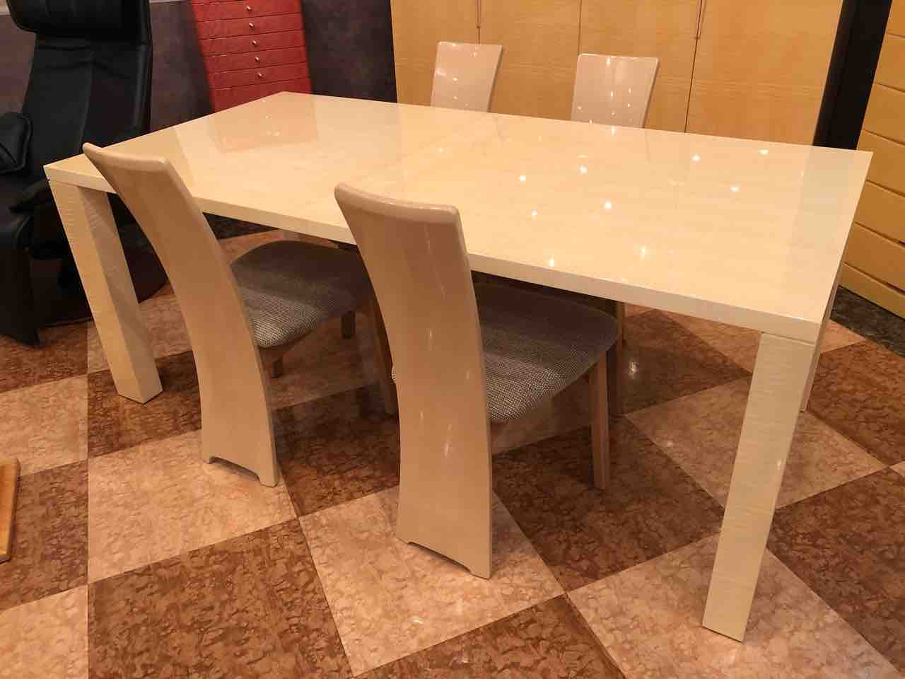 松創・シカモアミガキ仕様のダイニングセット : 住賓館(じゅうひんかん