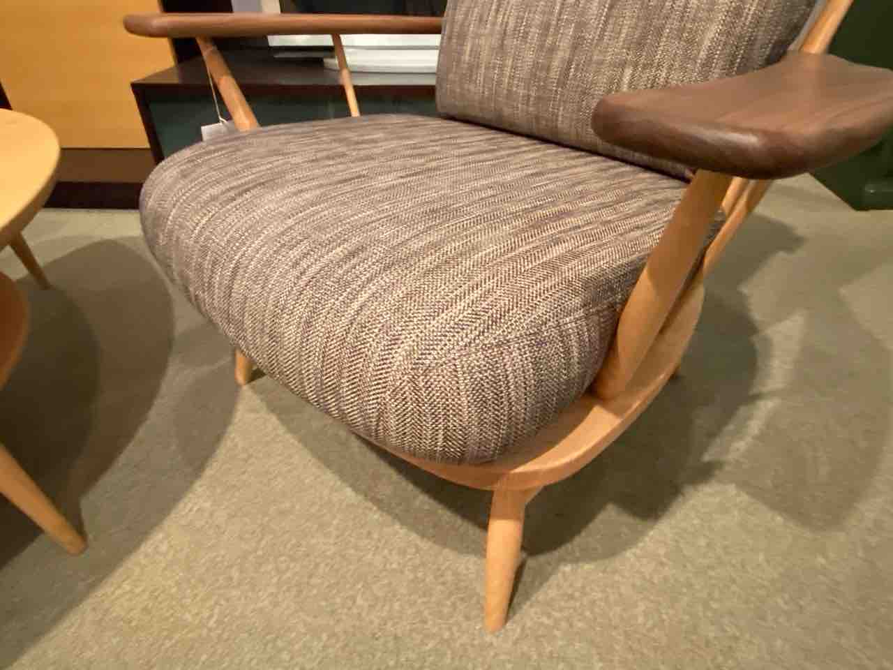 2020・柏木工セール】高山ウッドワークス・WINDSOR easy chair : 住