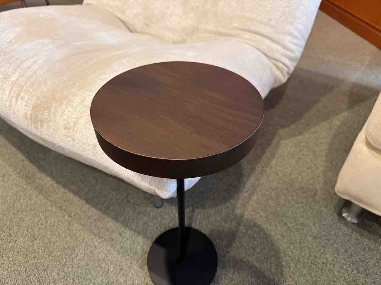 LIGNE ROSET FAIR】サイドテーブル・ロゼシャンテレール特別価格