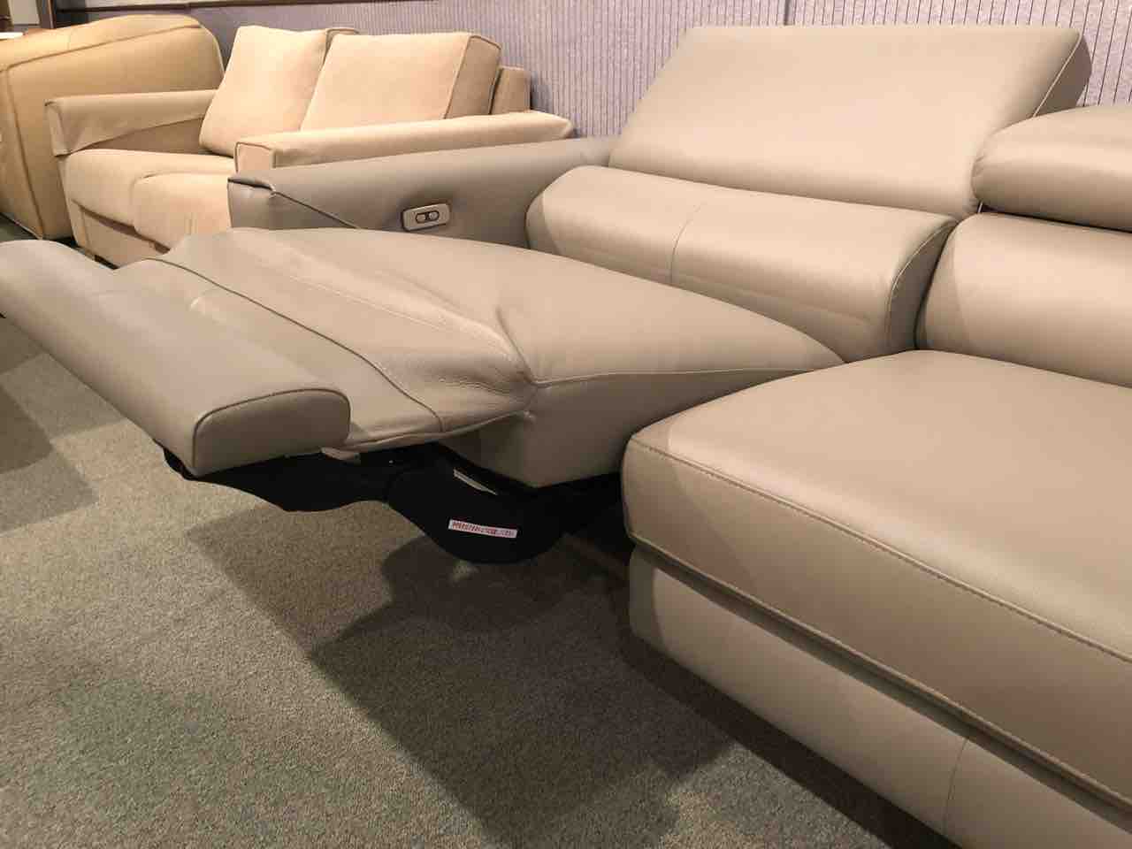 モダンデザインの電動ソファ】馬場家具・ヒューゴ : 住賓館(じゅうひん