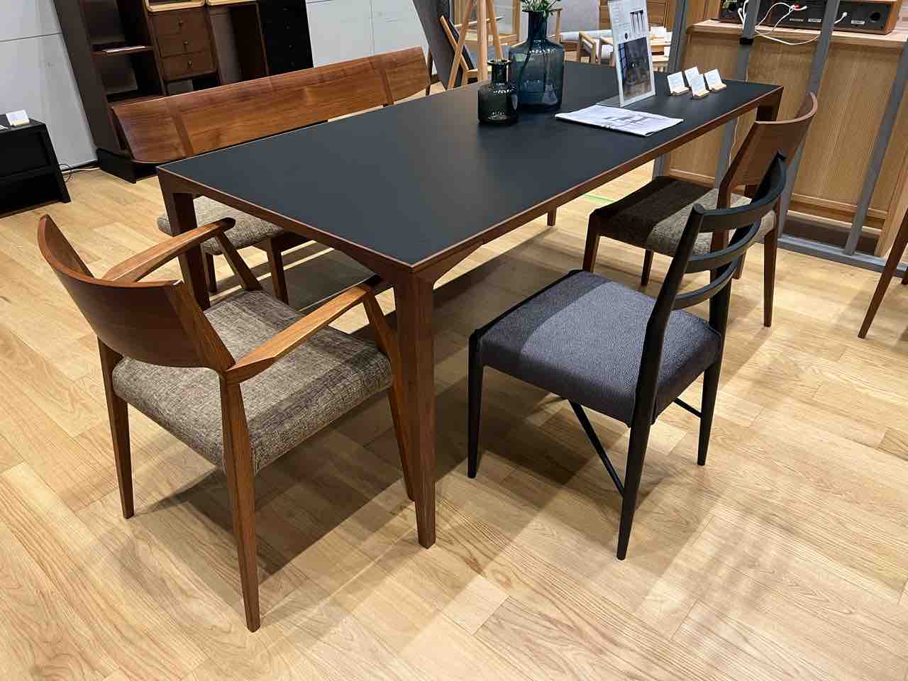 日進木工 フォルムス ダイニングテーブル 日進木工（Formsシリーズ）JMタイプ ダイニングテーブル