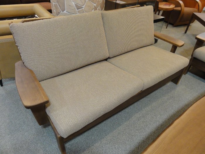 イバタインテリアのGraceシリーズのソファ・LSO-964・3P : 住賓館 