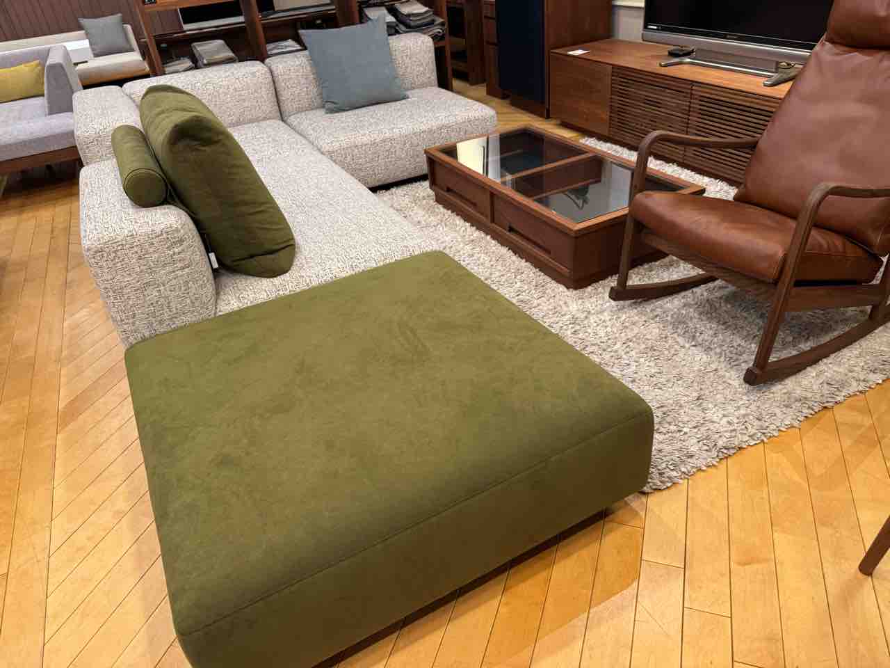美品　マスターウォール　ポッド　ソファ マスターウォールの通販 / マスターウォール