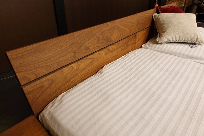 余市太郎　マスターウォール　シングルベッド2台目 余市太郎 マスターウォール シングルベッド2台目 MORELESS BED